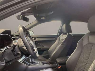 Audi Q3 Q3 45 1.4 tfsi e Identity Black s-tronic Hybrid Plug-In 245cv S Line Grigio usata Monte Compatri