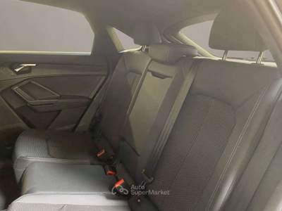 Audi Q3 Q3 45 1.4 tfsi e Identity Black s-tronic Hybrid Plug-In 245cv S Line Grigio usata Monte Compatri