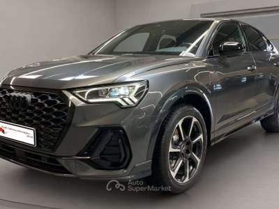 Audi Q3 Q3 45 1.4 tfsi e Identity Black s-tronic Hybrid Plug-In 245cv S Line Grigio usata Monte Compatri