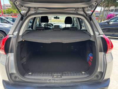 Peugeot 2008 2008 1.2 puretech t Signature s Argento usata Pomezia