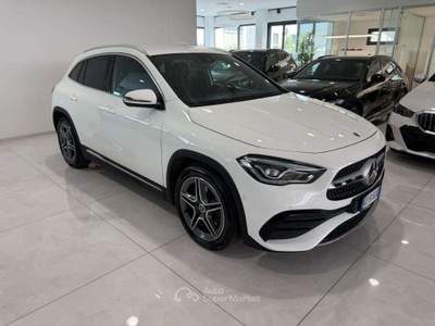 Mercedes-Benz GLA Automatic Premium *GANCIO TRAINO* Bianco usata Asolo