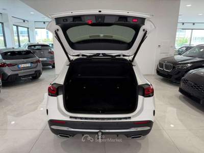 Mercedes-Benz GLA Automatic Premium *GANCIO TRAINO* Bianco usata Asolo