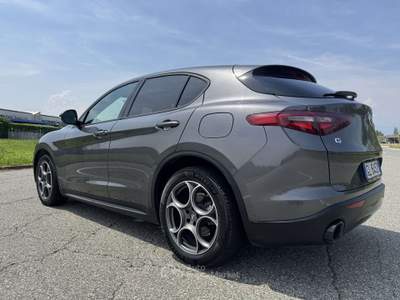 Alfa Romeo Stelvio 2.2 t Sprint Q4 190cv PALETTE - UniProprietario Grigio usata Settimo Torinese