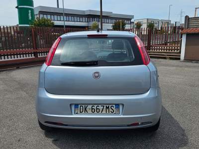 Fiat Grande Punto 90 CV 5 porte Emotion Argento usata Bussolengo
