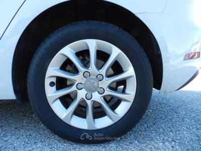 Audi A3 Audi A3 bianca G-tron ottimo stato due proprietari non fumatori Bianco usata Ancona
