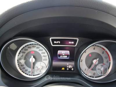 Mercedes-Benz GLA Mercedes GLA 200 d Automatic Sport | 2015 Argento usata Noto