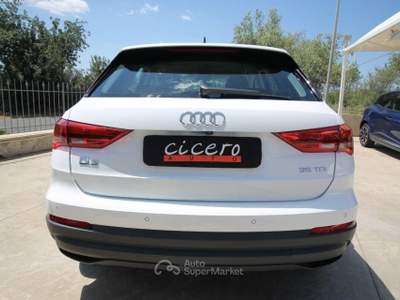 Audi Q3 S tronic Business 150cv|12.2018 Bianco usata Noto