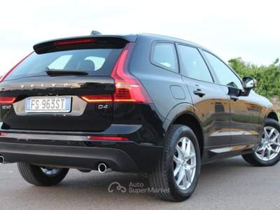 Volvo XC60 2.0 D4 190cv *FULL LED *PELLE Nero usata Monteroni di Lecce