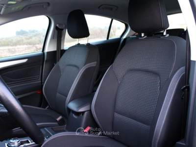 Ford Focus berlina 1.5 dCi 120cv Aut. *FULL LED Nero usata Monteroni di Lecce