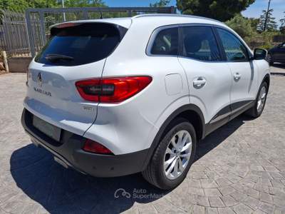 Renault Kadjar VEICOLO ADATTO A NEOPATENTATI Bianco usata Altamura