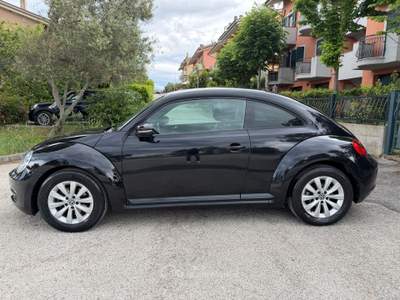 Volkswagen Maggiolino Tagliandato usata San Costanzo