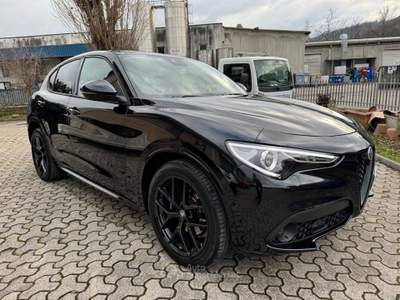 Alfa Romeo Stelvio AT8 Q4 Veloce Nero usata Mercato Saraceno