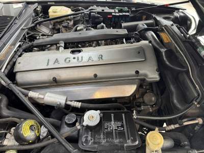 Jaguar XJ XJS 4.0 cat Convertible TENUTA DA AMATORE PERFETTA!!! Nero usata Viareggio