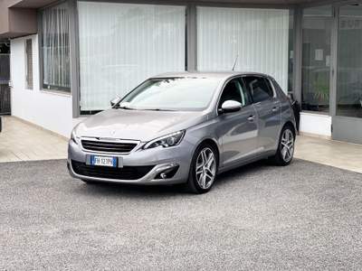 Peugeot 308 1.6 Diesel 120CV E6 Neo - 2017 Grigio usata Roma