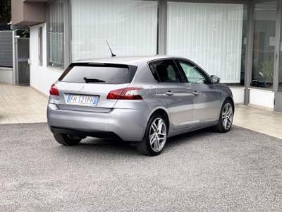 Peugeot 308 1.6 Diesel 120CV E6 Neo - 2017 Grigio usata Roma