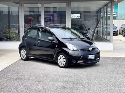 Toyota Aygo 1.0 Benzina 68CV E5 Neo - 2012 Nero usata Roma