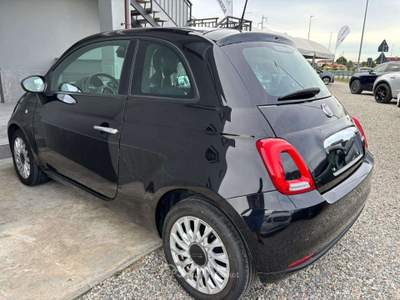 Fiat 500 500 1.0 hybrid Club 70cv Rosso usata Oleggio