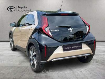 Toyota Aygo X 1.0B (72 CV) Lounge S-CVT Beige usata Civate