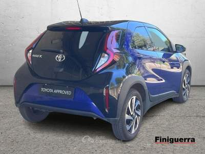 Toyota Aygo X 1.0B (72 CV) Trend Blu/Azzurro usata Civate