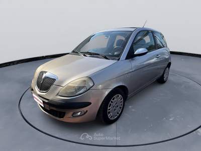 Lancia Ypsilon Ypsilon 1.2 8v Oro - OK NEOPATENTATI - NON RICONDIZIONATA usata Meda