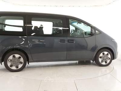 Hyundai Staria HEV 1.6T 9 POSTI WAGON AT 2WD Nero usata Bolzano