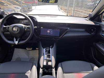 Alfa Romeo Junior ibrida my25 ibrida speciale 1.2 145cv hybrid edct6 Blu/Azzurro usata Fisciano