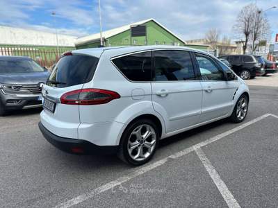 Ford S-Max S-Max 2.0 tdci  140cv 7 POSTI Bianco usata Lallio