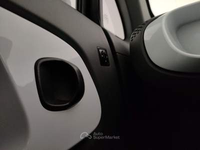 XEV Yoyo  Grigio usata Roma