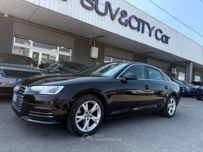 Audi A4 A4 2.0 tdi/BERLINA / EURO 6 150cv Nero usata Lallio