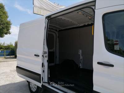 Ford Transit 330 2.0 tdci MHEV 130cv trend L2H2 E6.2 Bianco usata Roma