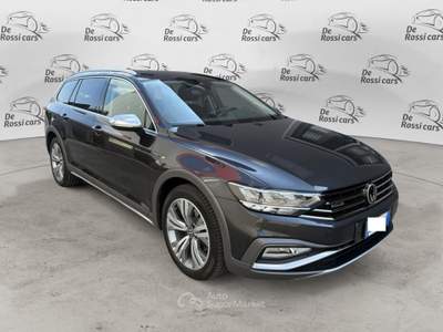 Volkswagen Passat 2.0TDI SCR 147kW DSG 4MOT Alltrack Grigio usata Vedelago