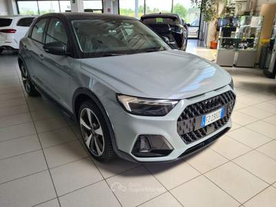 Audi A1 30 TSI S Tronic Citycarver Identity Coontrast Argento usata Parma