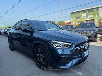 Mercedes-Benz GLA d Premium auto / LUCI D'AMBIENTE Blu/Azzurro usata Lallio