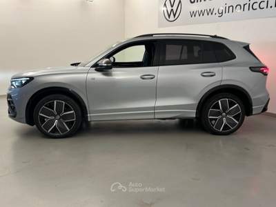 Volkswagen Tiguan 2.0 TDI 110KW SCR R-Line Plus DSG Argento usata Cesena