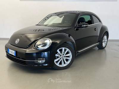 Volkswagen Maggiolino 1.6 TDI Design Nero usata Cesena