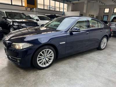 BMW Serie 5 530d 530 d xDrive 258CV Luxury MOTORE DA RIFARE Blu/Azzurro usata Parma