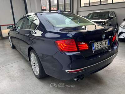 BMW Serie 5 530d 530 d xDrive 258CV Luxury MOTORE DA RIFARE Blu/Azzurro usata Parma