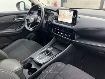 Nissan Qashqai MHEV 158 CV Xtronic Business Bianco usata Parma