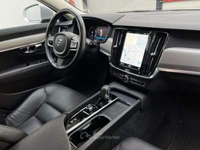 Volvo V90 B4 (d) Geartronic Momentum Argento usata Parma