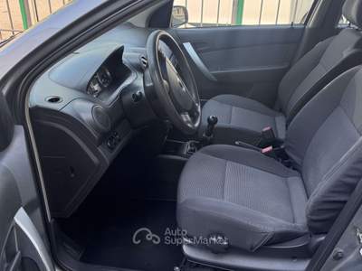 Chevrolet Aveo 5p 1.2 LT ecologic Gpl Neo Patentati Argento usata Lesmo
