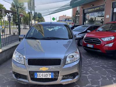 Chevrolet Aveo 5p 1.2 LT ecologic Gpl Neo Patentati Argento usata Lesmo