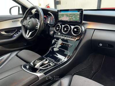Mercedes-Benz Classe C d 4Matic Auto Premium AMG Bianco usata Parma