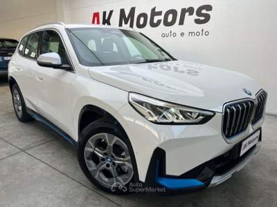 BMW iX1 iX1 xDrive 30 Bianco usata Parma