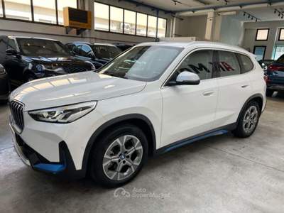BMW iX1 iX1 xDrive 30 Bianco usata Parma