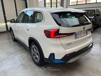 BMW iX1 iX1 xDrive 30 Bianco usata Parma