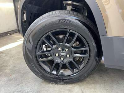 Land Rover Defender 110 3.0D I6 200 CV AWD Auto S Bronzo usata Parma