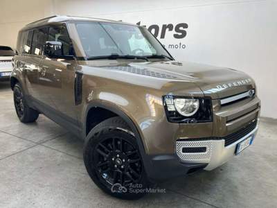 Land Rover Defender 110 3.0D I6 200 CV AWD Auto S Bronzo usata Parma