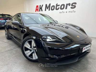 Porsche Taycan 4S Nero usata Parma