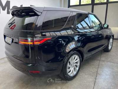 Land Rover Discovery 3.0D I6 249 CV AWD Auto R-Dynamic HSE Nero usata Parma