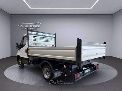 Iveco Daily Daily 35 C16ZH3.0 3000 cab. HD Bianco usata Grosseto